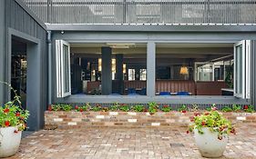 Grand Hotel And Studios